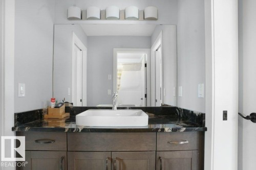 1928 51 Street, Edmonton, AB - Indoor