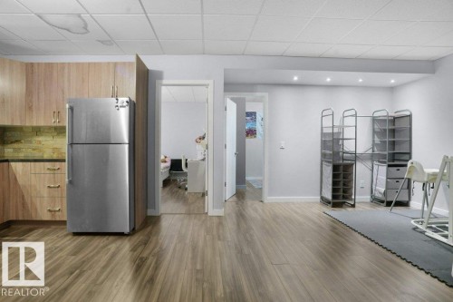 1928 51 Street, Edmonton, AB - Indoor Photo Showing Other Room