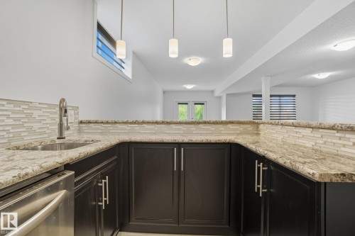 12948 202 Street, Edmonton, AB - Indoor Photo Showing Kitchen With Upgraded Kitchen