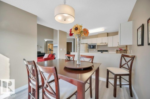 411 65 Gervais Road, St. Albert, AB - Indoor Photo Showing Dining Room