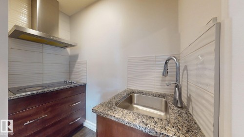 1245 26A Street, Edmonton, AB - Indoor