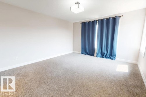 1245 26A Street, Edmonton, AB - Indoor