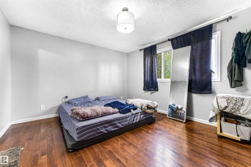 1027 61 Street, Edmonton, AB - Indoor Photo Showing Bedroom