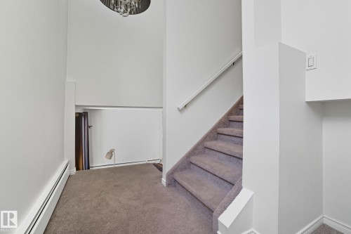 3 10032 113 Street, Edmonton, AB - Indoor Photo Showing Other Room