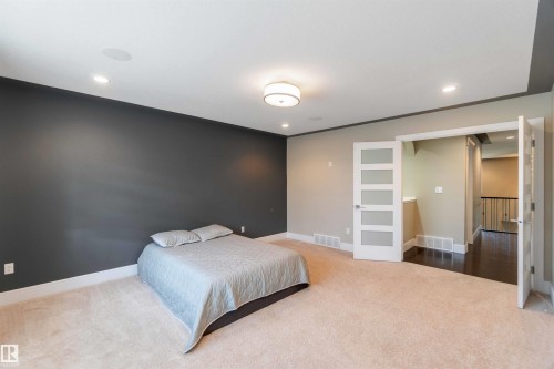 3948 Claxton Loop, Edmonton, AB - Indoor Photo Showing Bedroom