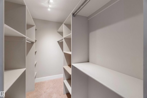 3948 Claxton Loop, Edmonton, AB - Indoor With Storage