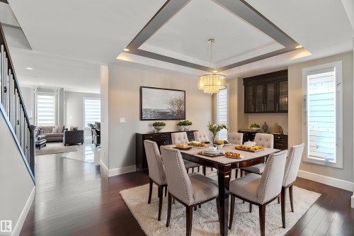 3948 Claxton Loop, Edmonton, AB - Indoor Photo Showing Dining Room