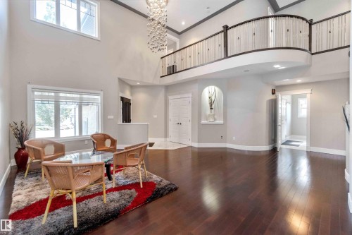 3948 Claxton Loop, Edmonton, AB - Indoor