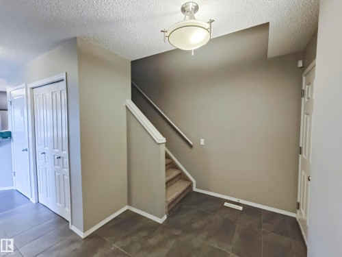 12530 172 Avenue Nw, Edmonton, AB - Indoor Photo Showing Other Room
