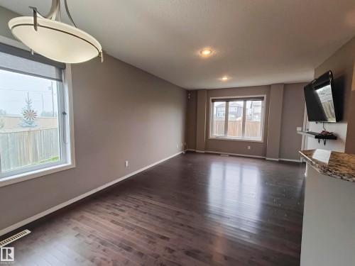 12530 172 Avenue Nw, Edmonton, AB - Indoor Photo Showing Other Room