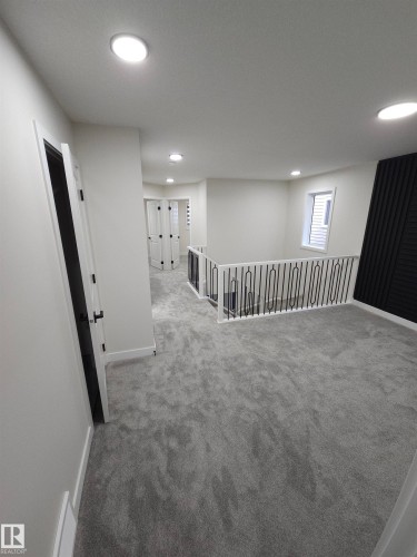 131 Pierwyck Loop, Spruce Grove, AB - Indoor Photo Showing Other Room