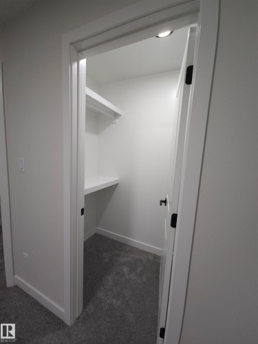 131 Pierwyck Loop, Spruce Grove, AB - Indoor