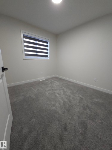 131 Pierwyck Loop, Spruce Grove, AB - Indoor Photo Showing Other Room
