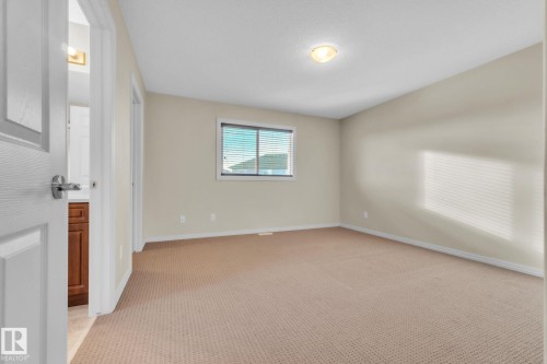 140 Calvert Wynd, Fort Saskatchewan, AB - Indoor Photo Showing Other Room