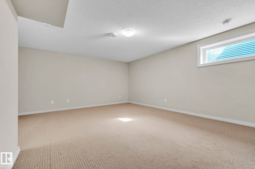 140 Calvert Wynd, Fort Saskatchewan, AB - Indoor Photo Showing Other Room