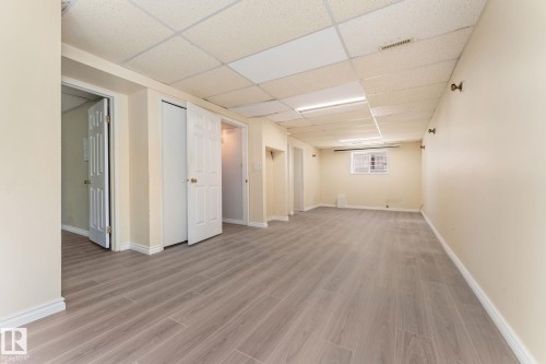 3227 145 Avenue, Edmonton, AB - Indoor