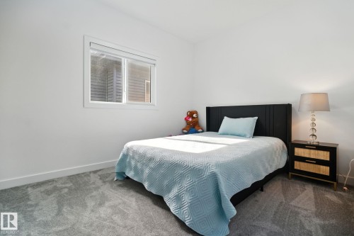 50 Grassview Crescent, Spruce Grove, AB - Indoor Photo Showing Bedroom