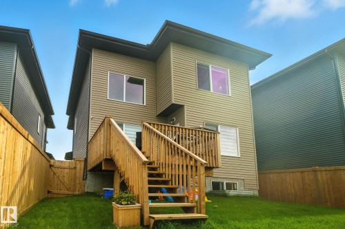 50 Grassview Crescent, Spruce Grove, AB - Outdoor With Exterior