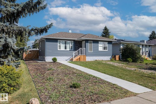 11420 112 Avenue, Edmonton, AB - Outdoor