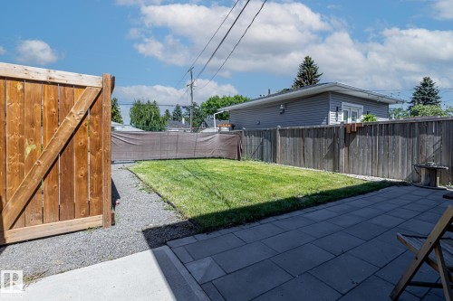 11420 112 Avenue, Edmonton, AB - Outdoor