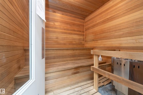 419 12408 15 Avenue, Edmonton, AB - Indoor Photo Showing Other Room