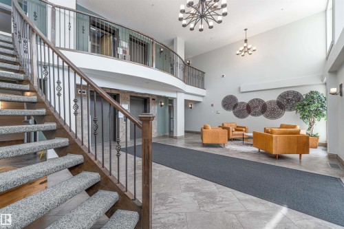 419 12408 15 Avenue, Edmonton, AB - Indoor Photo Showing Other Room