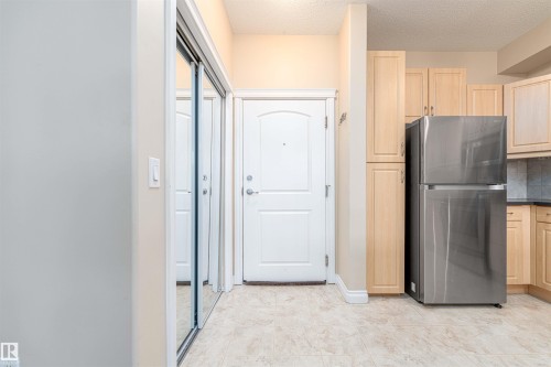 419 12408 15 Avenue, Edmonton, AB - Indoor