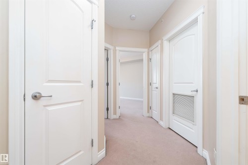 419 12408 15 Avenue, Edmonton, AB - Indoor Photo Showing Other Room