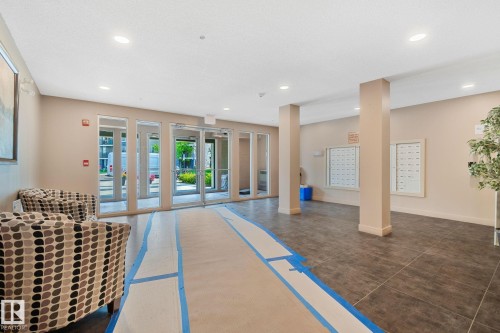 317 270 Mcconachie Drive, Edmonton, AB - Indoor Photo Showing Other Room