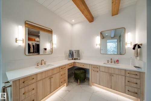 9651 96A Street, Edmonton, AB - Indoor Photo Showing Bathroom