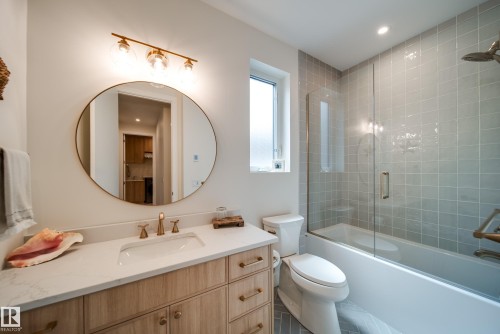 9651 96A Street, Edmonton, AB - Indoor Photo Showing Bathroom
