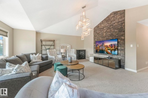 1232 Chahley Landing Landing, Edmonton, AB - Indoor Photo Showing Living Room