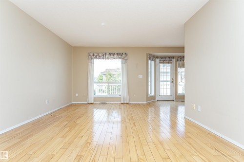 66 13320 124 Street Nw, Edmonton, AB - Indoor Photo Showing Other Room