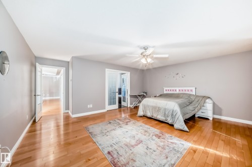 13608 160 Avenue, Edmonton, AB - Indoor Photo Showing Bedroom