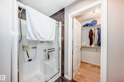 13608 160 Avenue, Edmonton, AB - Indoor