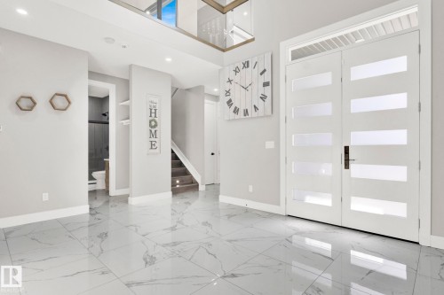 3118 Kostash Green, Edmonton, AB - Indoor Photo Showing Other Room