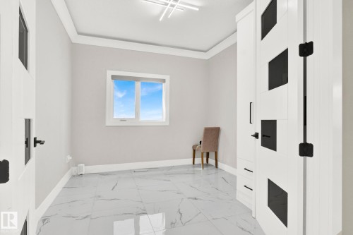 3118 Kostash Green, Edmonton, AB - Indoor Photo Showing Other Room