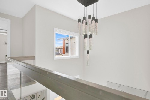 3118 Kostash Green, Edmonton, AB - Indoor Photo Showing Other Room