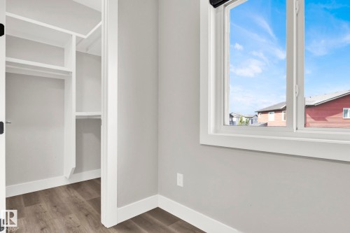 3118 Kostash Green, Edmonton, AB - Indoor
