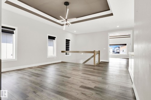 3118 Kostash Green, Edmonton, AB - Indoor Photo Showing Other Room
