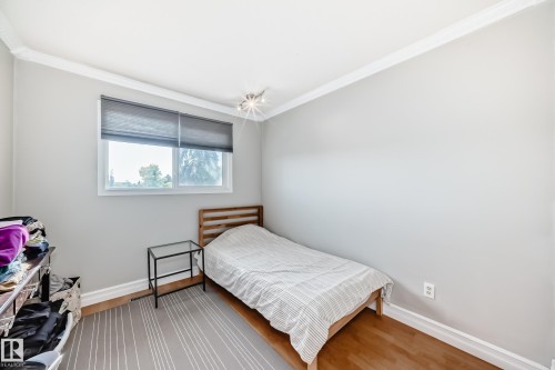 17005 100 Street, Edmonton, AB - Indoor Photo Showing Bedroom