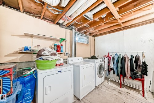 17005 100 Street, Edmonton, AB - Indoor Photo Showing Laundry Room
