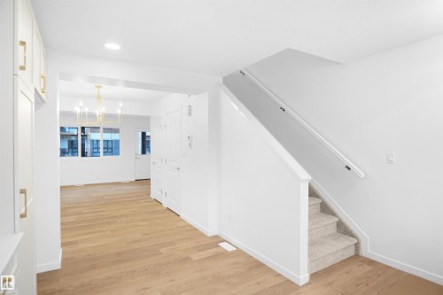 94 1430 Aster Way, Edmonton, AB - Indoor Photo Showing Other Room