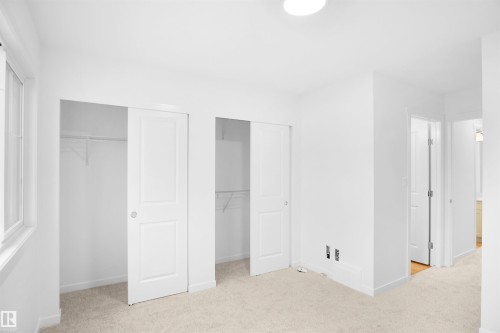 94 1430 Aster Way, Edmonton, AB - Indoor Photo Showing Other Room