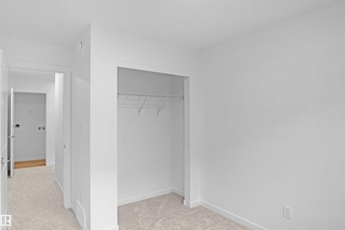 94 1430 Aster Way, Edmonton, AB - Indoor Photo Showing Other Room