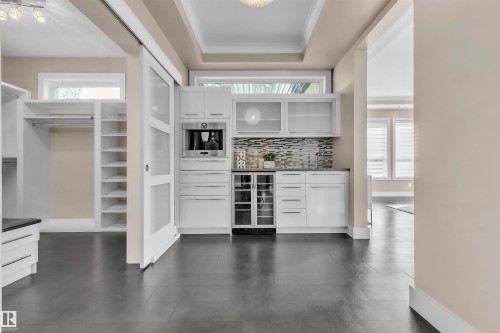 4727 Woolsey Common, Edmonton, AB - Indoor