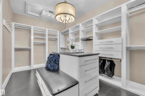 4727 Woolsey Common, Edmonton, AB - Indoor