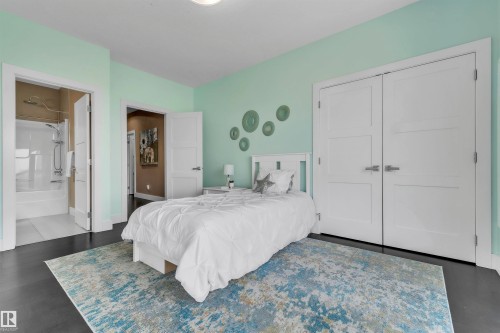 4727 Woolsey Common, Edmonton, AB - Indoor Photo Showing Bedroom