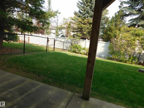 View of yard - 26 1295 Carter Crest Road, Edmonton, AB - Outdoor