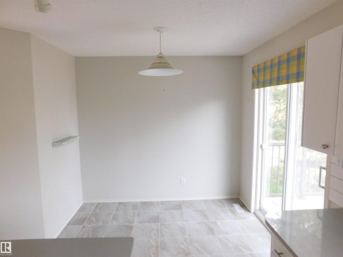 26 1295 Carter Crest Road, Edmonton, AB - Indoor Photo Showing Other Room